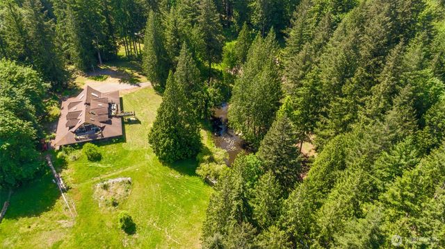 1106 254th Avenue NE, Sammamish, WA 98074
