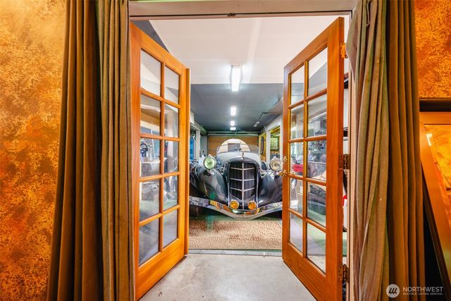 1106 254th Avenue NE, Sammamish, WA 98074