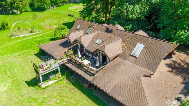 1106 254th Avenue NE, Sammamish, WA 98074