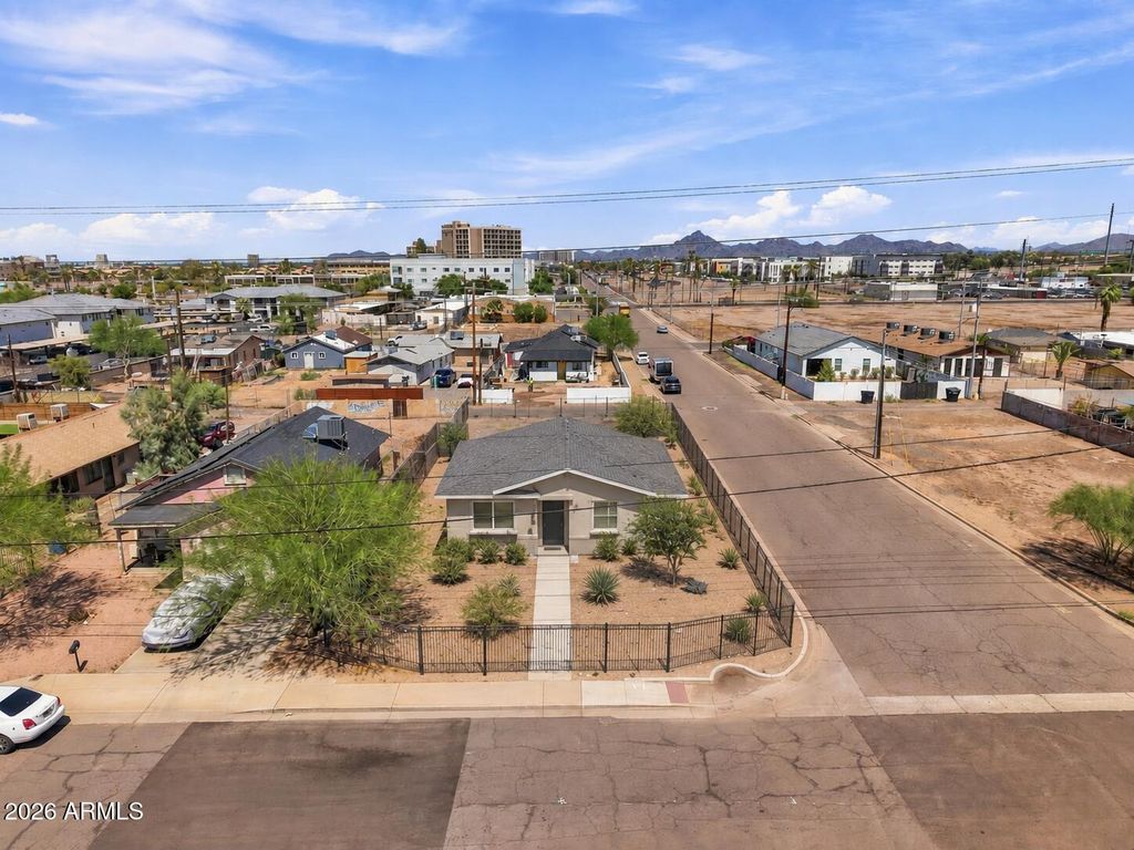 1846 E ADAMS Street 24, Phoenix, AZ 85034 — photo 2