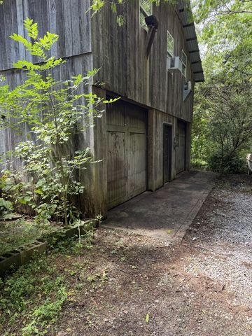 5208 Little Marrowbone Rd, Ashland City, TN 37015