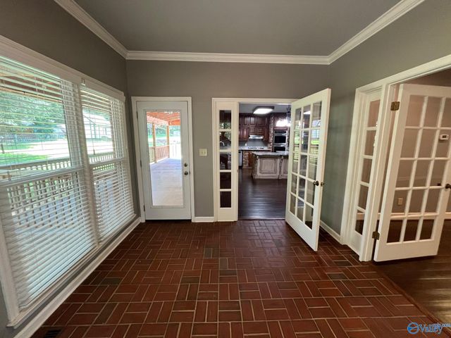 146 Bobwhite Drive, Priceville, AL 35603