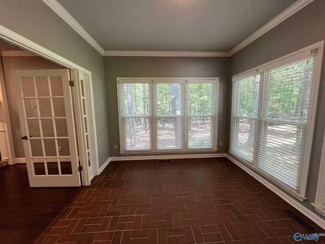 146 Bobwhite Drive, Priceville, AL 35603