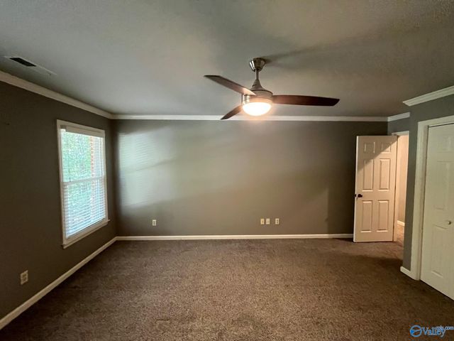 146 Bobwhite Drive, Priceville, AL 35603