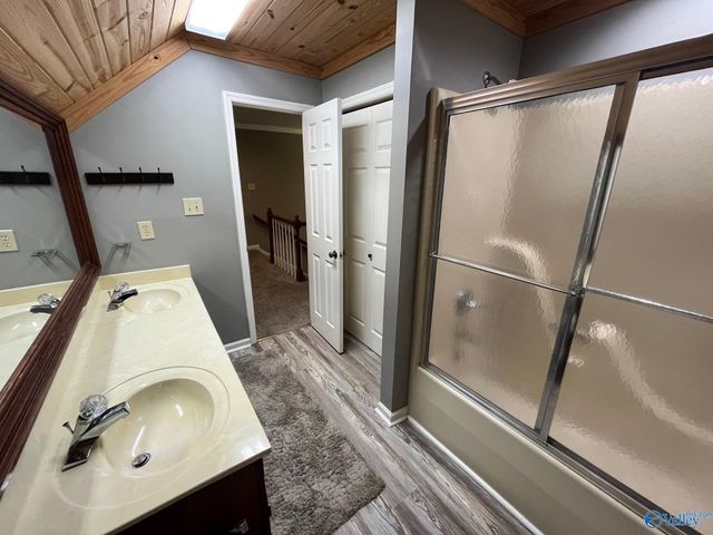 146 Bobwhite Drive, Priceville, AL 35603