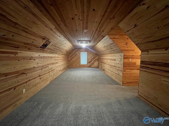 146 Bobwhite Drive, Priceville, AL 35603