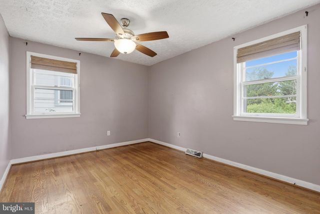 10920 BOWER AVE, Hagerstown, MD 21740
