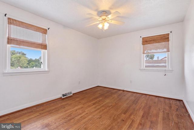 10920 BOWER AVE, Hagerstown, MD 21740
