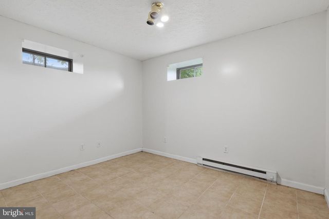 10920 BOWER AVE, Hagerstown, MD 21740