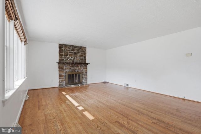 10920 BOWER AVE, Hagerstown, MD 21740