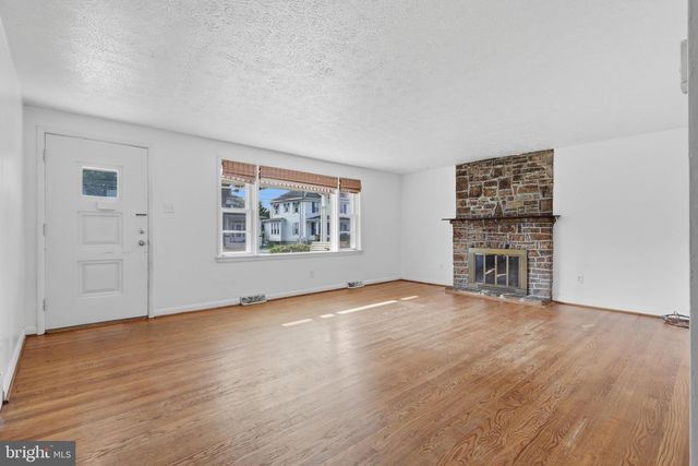 10920 BOWER AVE, Hagerstown, MD 21740