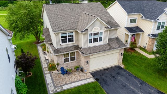 708 E Bayou Court, Fox Lake, IL 60020