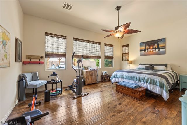 6864 Desert Island Street, Las Vegas, NV 89149