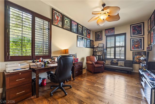 6864 Desert Island Street, Las Vegas, NV 89149