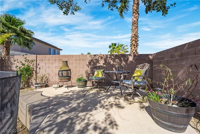 6864 Desert Island Street, Las Vegas, NV 89149