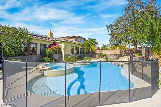 6864 Desert Island Street, Las Vegas, NV 89149