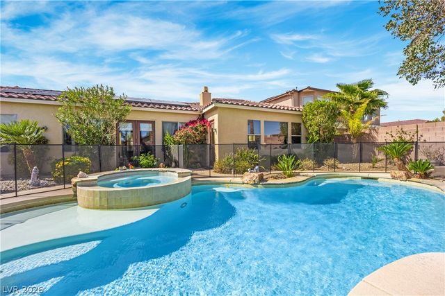 6864 Desert Island Street, Las Vegas, NV 89149