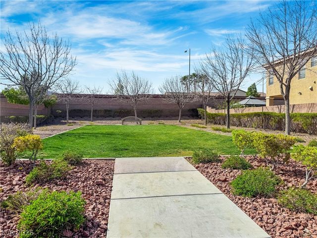 6864 Desert Island Street, Las Vegas, NV 89149