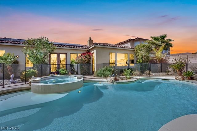 6864 Desert Island Street, Las Vegas, NV 89149