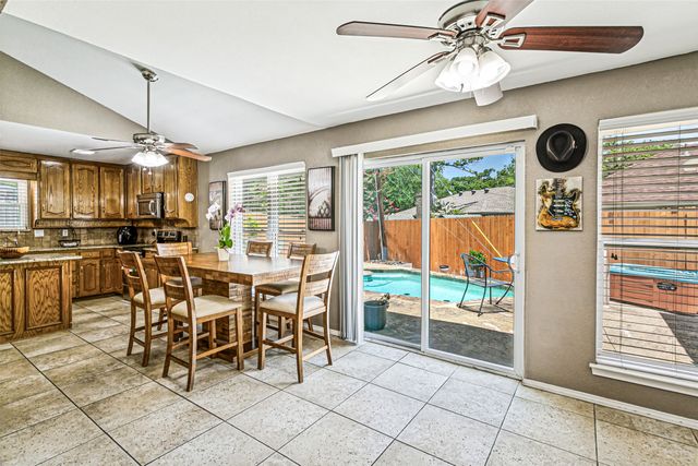 4801 Gaylewood Court, Arlington, TX 76017