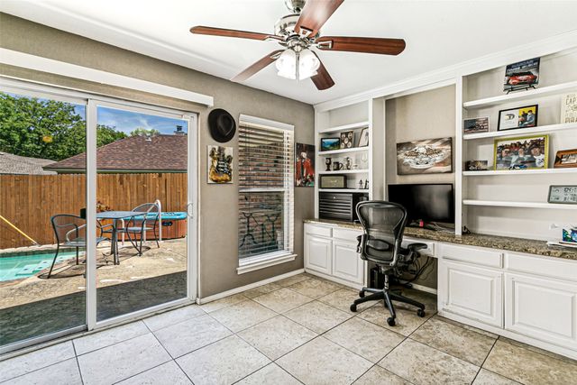 4801 Gaylewood Court, Arlington, TX 76017