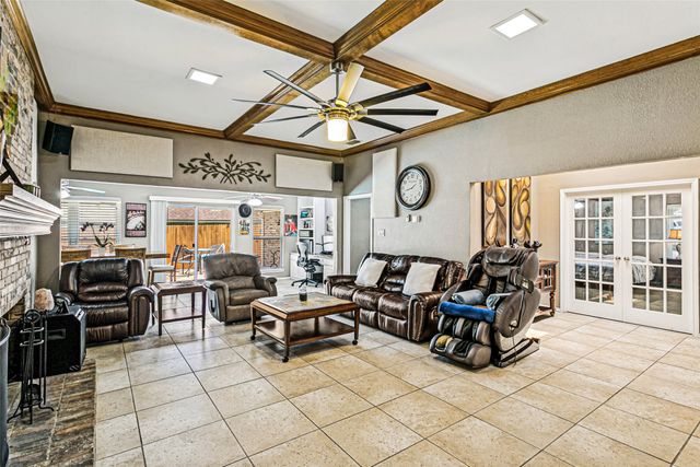 4801 Gaylewood Court, Arlington, TX 76017