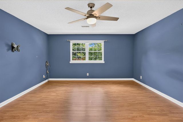 7229 Fairington Circle, Hixson, TN 37343