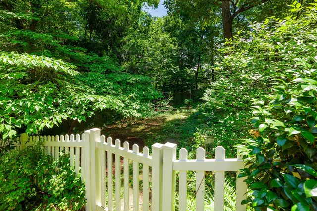 7229 Fairington Circle, Hixson, TN 37343