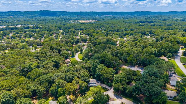 7229 Fairington Circle, Hixson, TN 37343