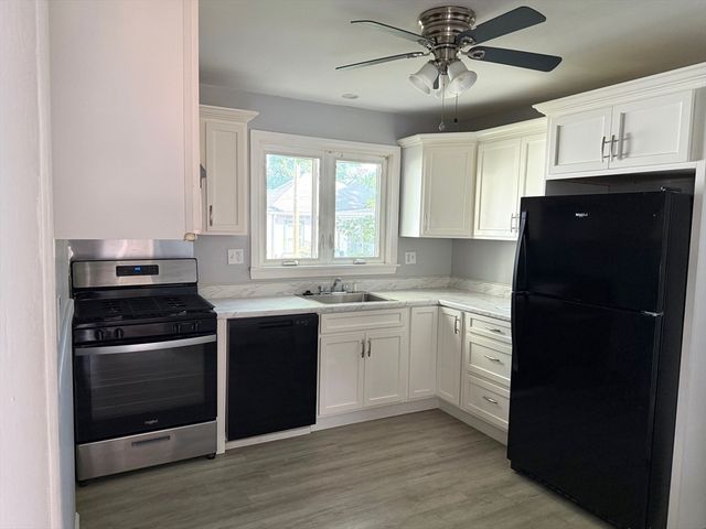 63 Sachem St 1, Quincy, MA 02170