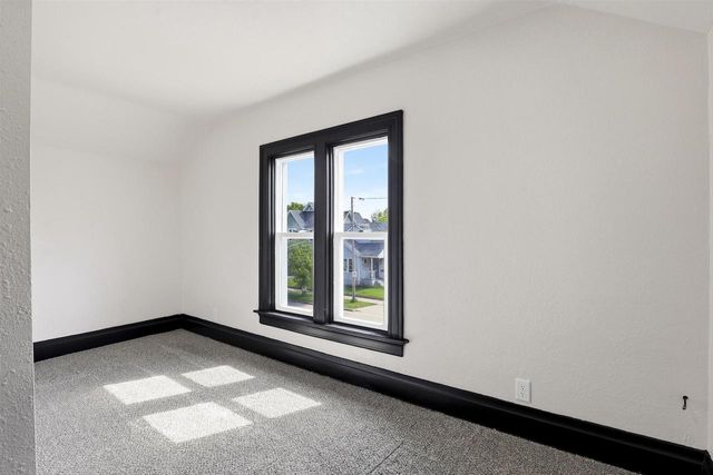 851 FRANKLIN STREET, Oshkosh, WI 54901