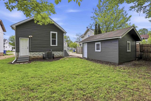 851 FRANKLIN STREET, Oshkosh, WI 54901