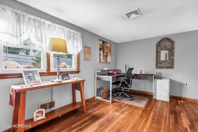 89 Wilson Avenue, Parlin, NJ 08859