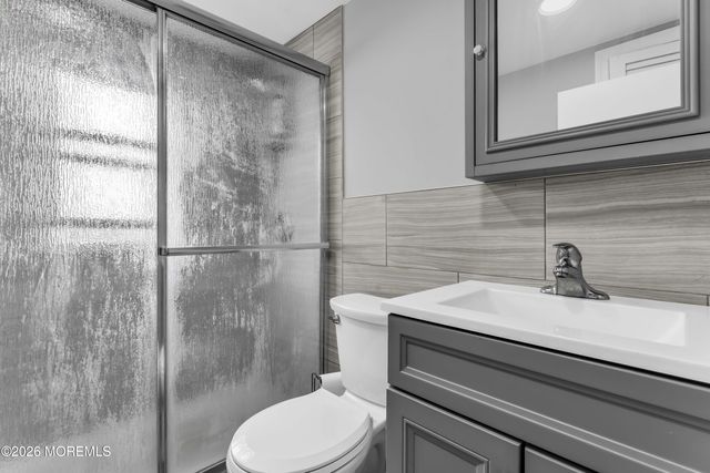 89 Wilson Avenue, Parlin, NJ 08859