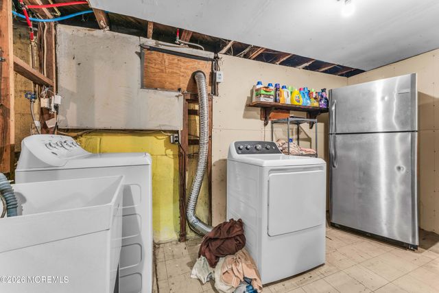 89 Wilson Avenue, Parlin, NJ 08859