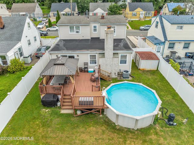 89 Wilson Avenue, Parlin, NJ 08859