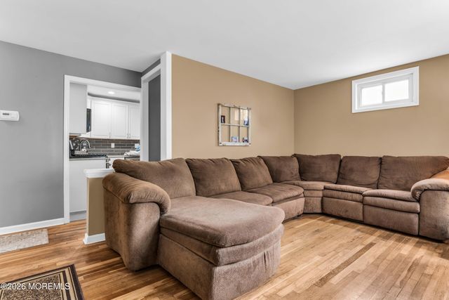 89 Wilson Avenue, Parlin, NJ 08859
