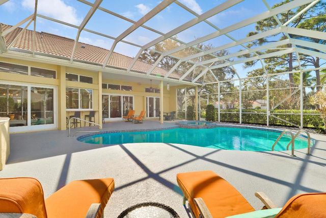 5213 Desert Vixen Road, Palm Beach Gardens, FL 33418