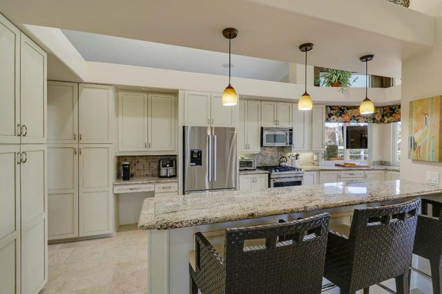 5213 Desert Vixen Road, Palm Beach Gardens, FL 33418