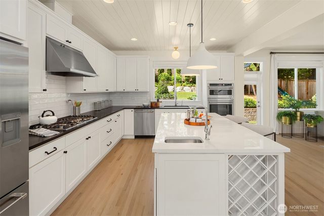 13420 NE 83rd Street, Redmond, WA 98052