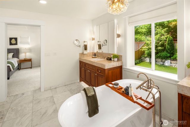 13420 NE 83rd Street, Redmond, WA 98052