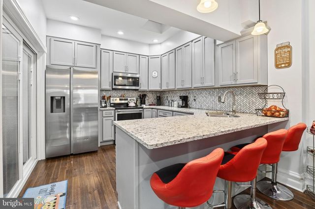 456 DOUGLASS ST, Reading, PA 19601