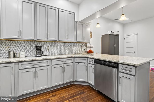 456 DOUGLASS ST, Reading, PA 19601