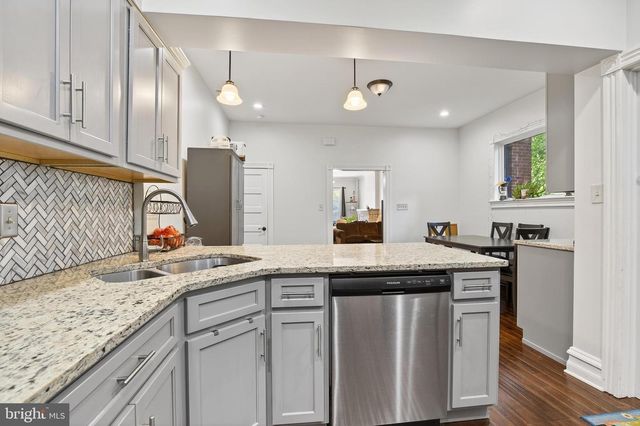 456 DOUGLASS ST, Reading, PA 19601