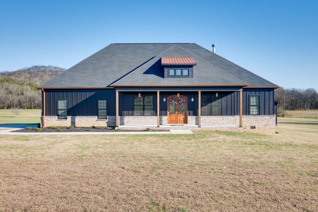 405 Shelbyville Hwy, Fayetteville, TN 37334