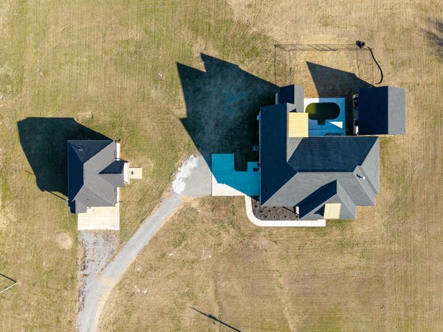 405 Shelbyville Hwy, Fayetteville, TN 37334