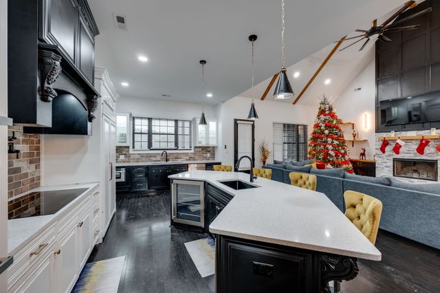 405 Shelbyville Hwy, Fayetteville, TN 37334