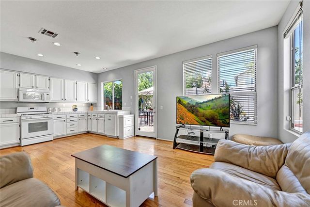 7 Via Encanto, Rancho Santa Margarita, CA 92688