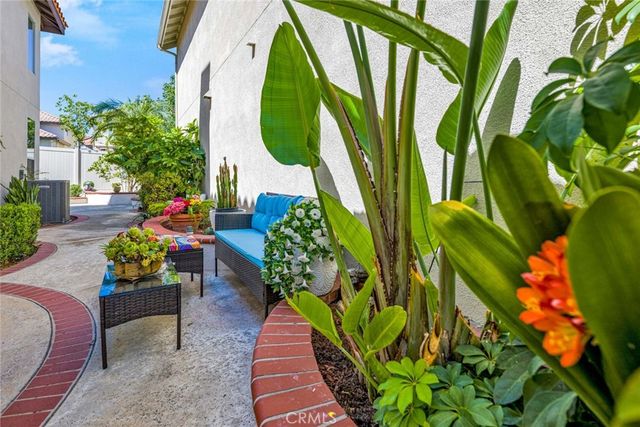 7 Via Encanto, Rancho Santa Margarita, CA 92688
