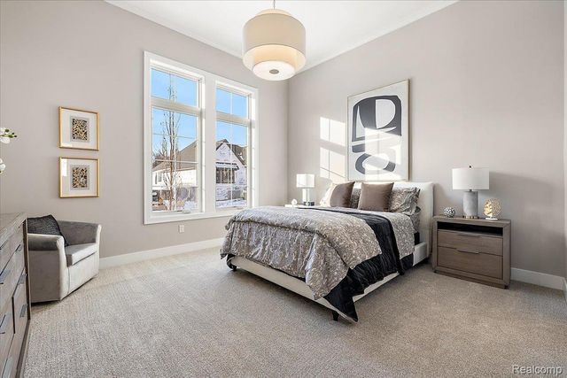 30714 Franklin Hills Court, Farmington Hills, MI 48335